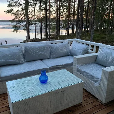 Loistava Aurinkoranta Moekki Chalet Ahtari